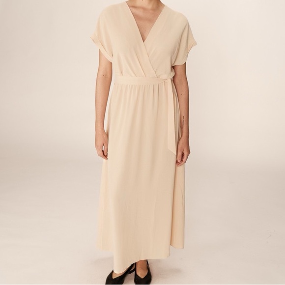 Grace & Mila PAPILLON Maxi Dress in Beige - Picture 2 of 5